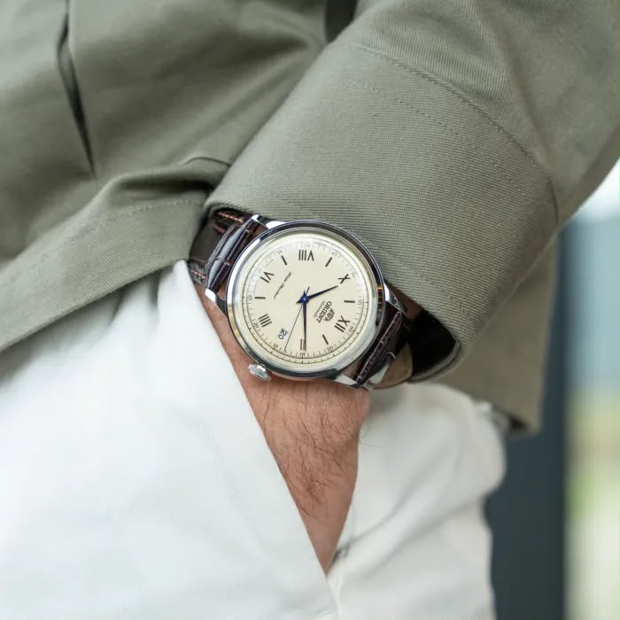 Orient Bambino Classic Bambino Mechanical Leather Men's Watch Cream Yellow