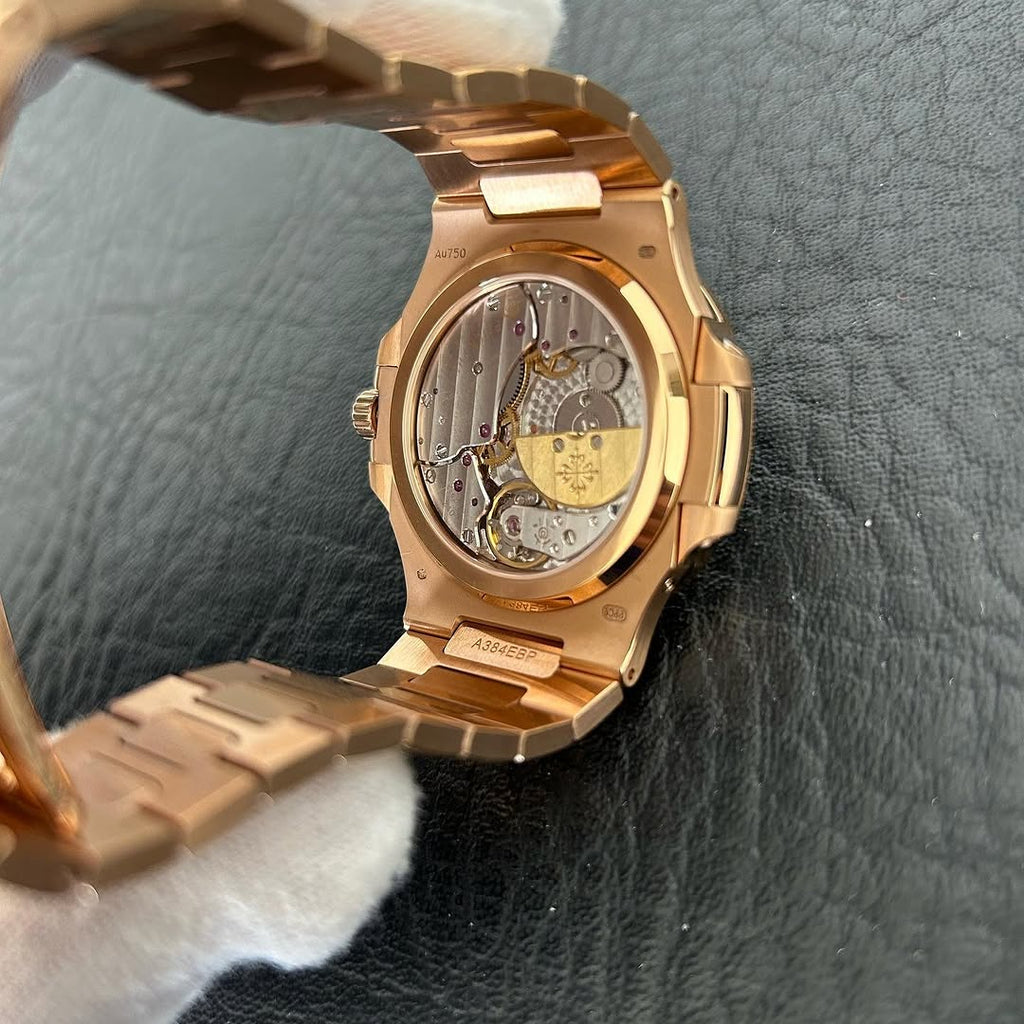 PATEK PHILIPPE NAUTILUS BROWN DIAL ROSE GOLD SELF-WINDING 40 MM