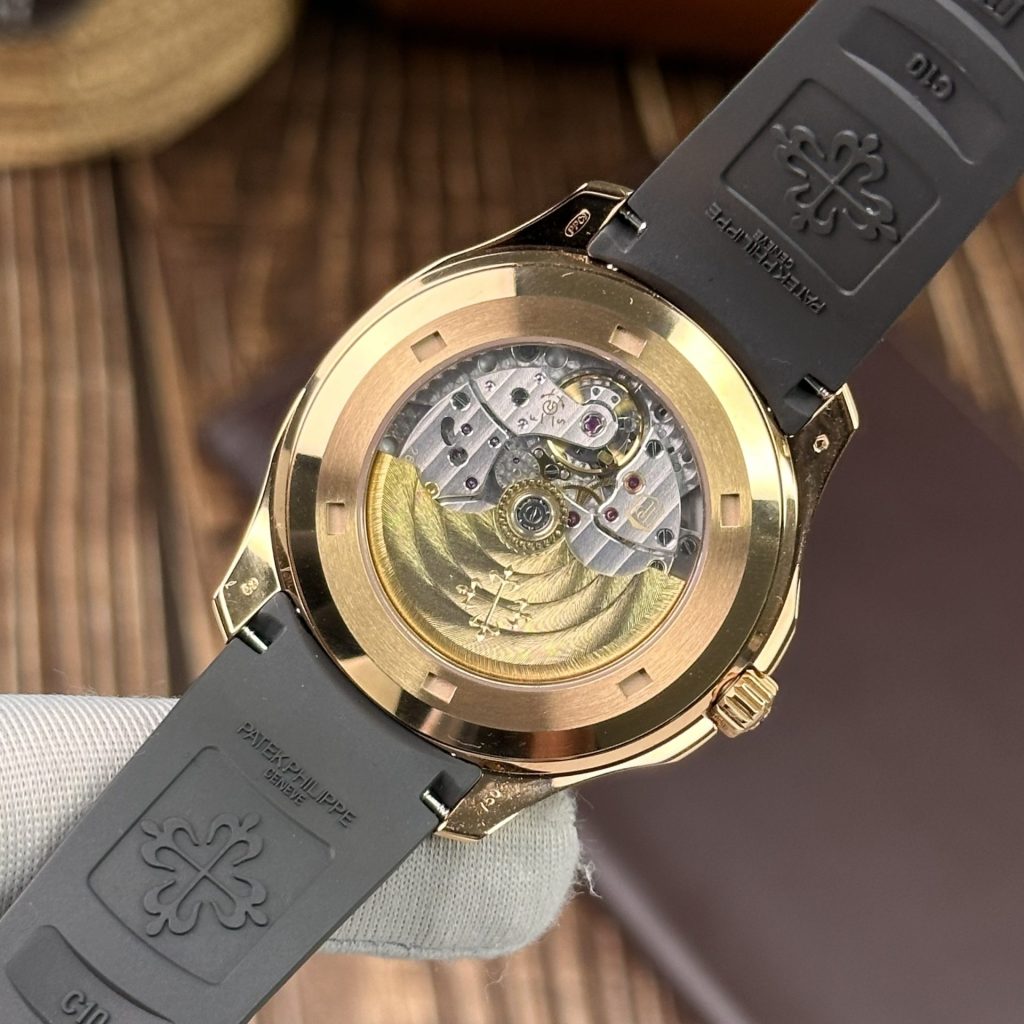 Patek Philippe Aquanaut Chronograph Automatic